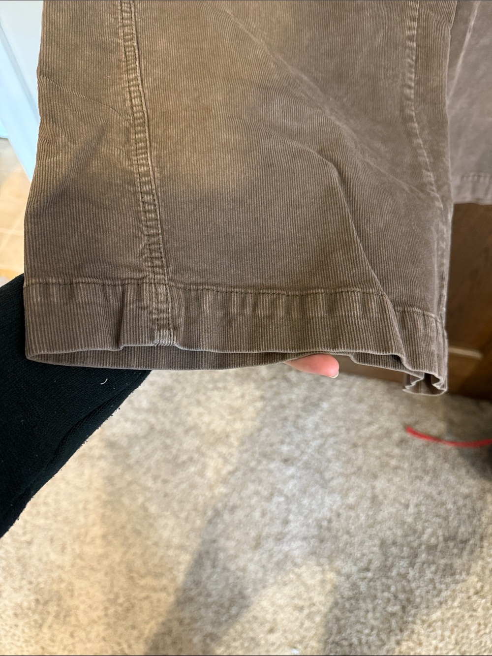 Pilcro Wide-Leg Baggy Corduroy Jeans in Light Brown Size 31 - Picture 7 of 12